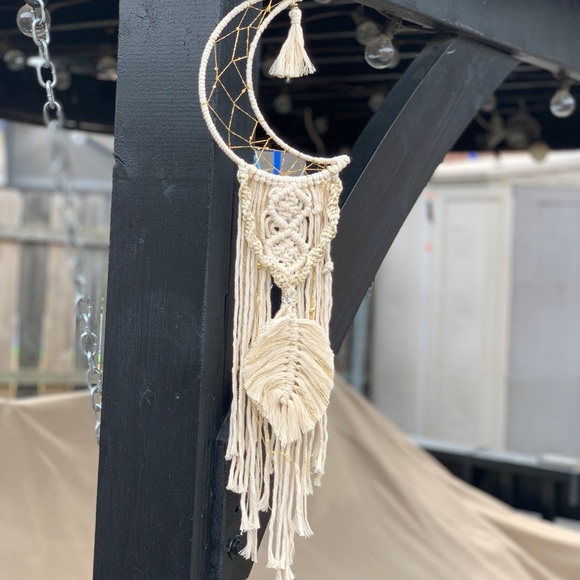 Moon dream catcher🌙✨ macrame wall hanging, featherboho, ramadan moon, eid decor - Picture 8 of 8